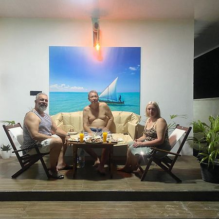 Crystal Sea Inn Bileffahi Bagian luar foto