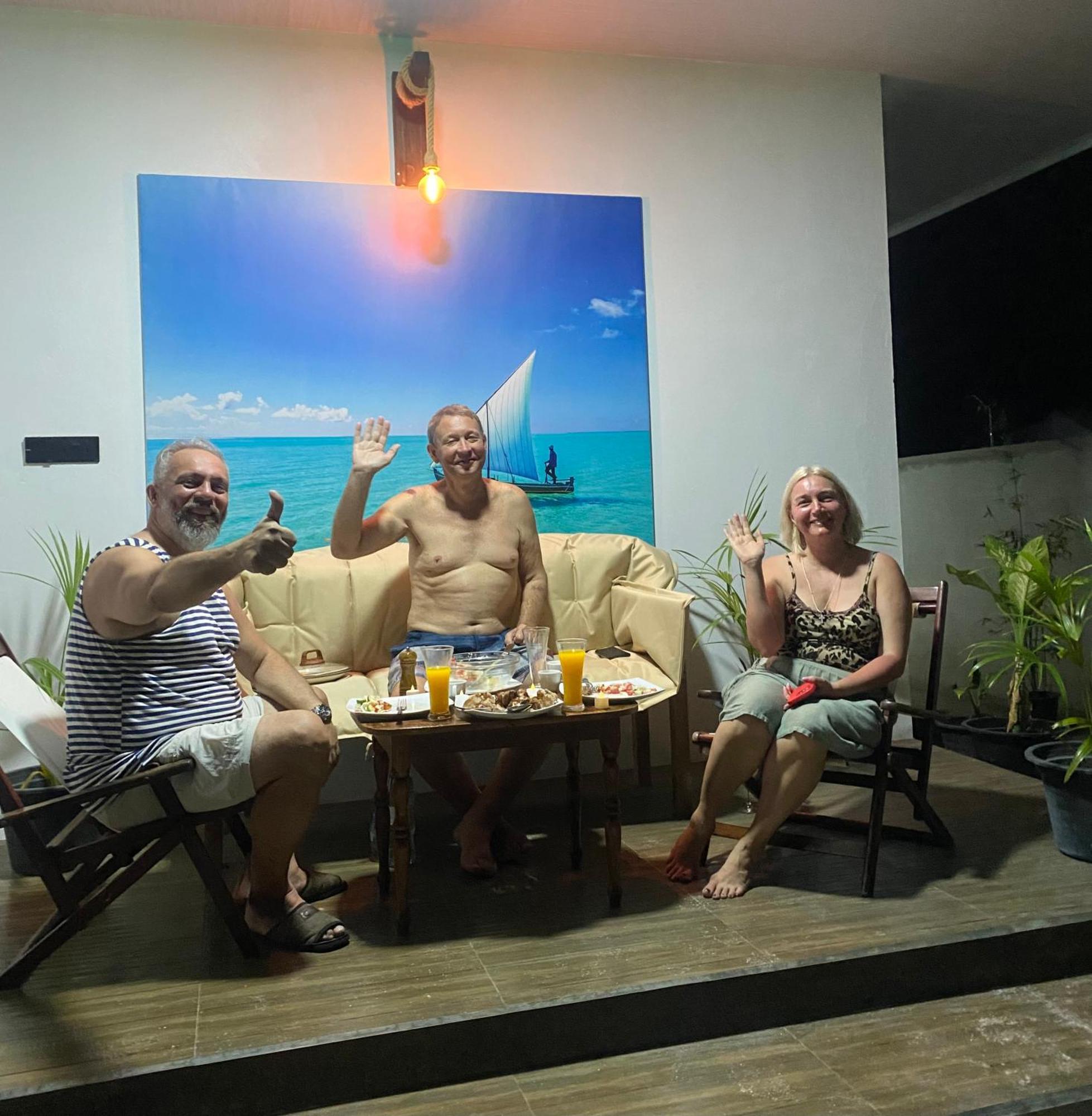 Crystal Sea Inn Bileffahi Bagian luar foto