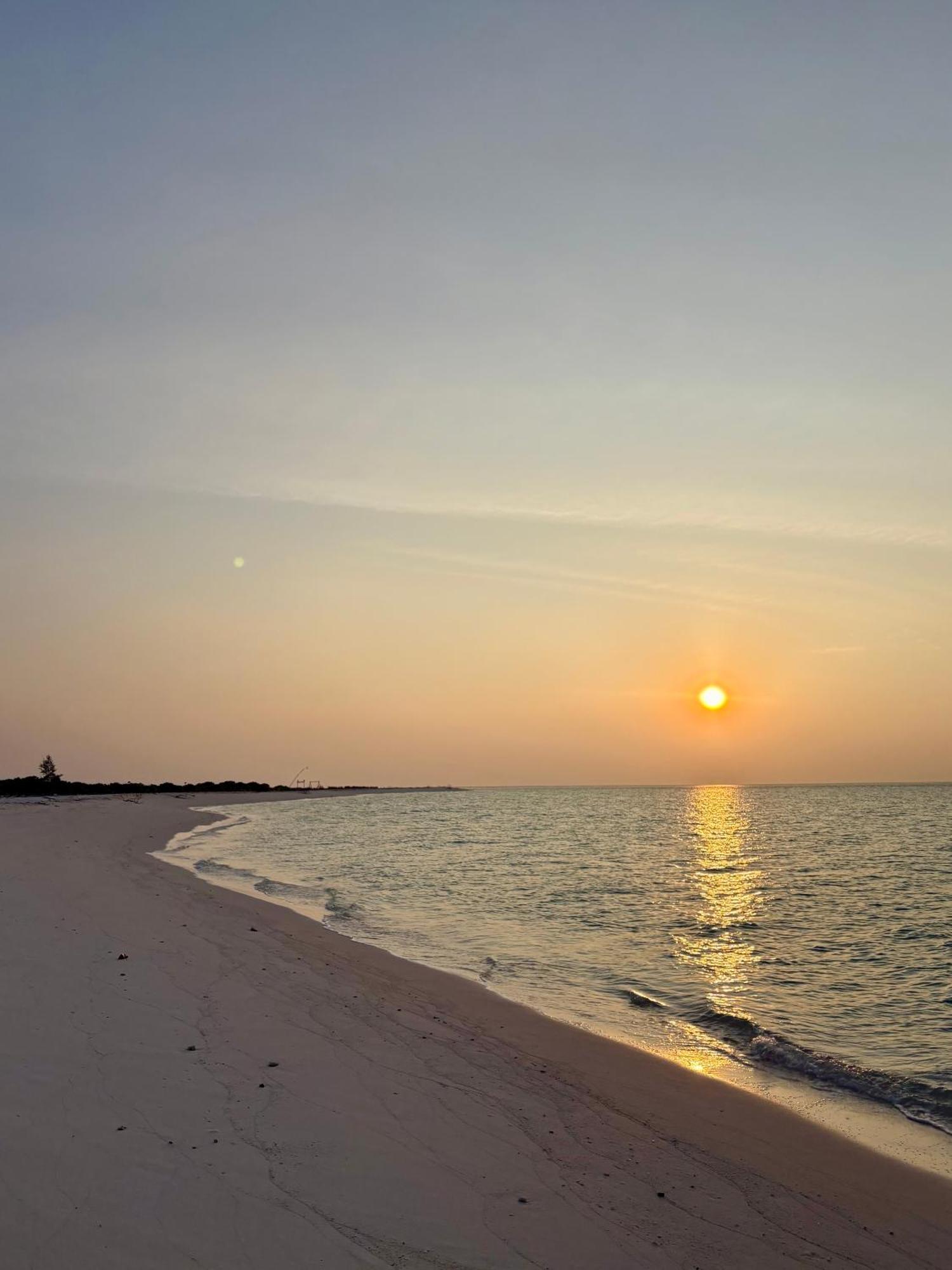 Crystal Sea Inn Bileffahi Bagian luar foto